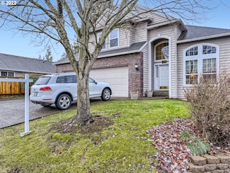 14335 SE Amberlyn Ct, Clackamas, OR 97015