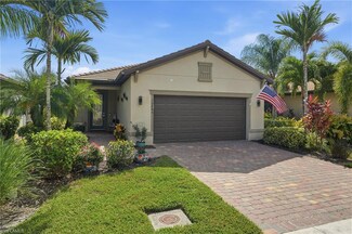 10845 Glenhurst St, Fort Myers, FL 33913