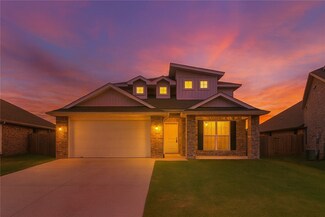 5908 NW Meade St, Bella Vista, AR 72713