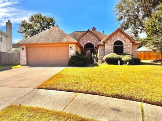 1919 Laurel Bough Ln, Houston, TX 77014