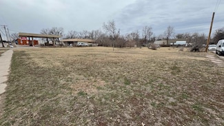 3636 W Douglas Ave, Wichita, KS 67203