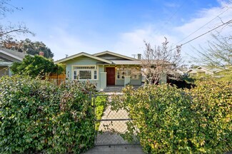1295 N Poplar Ave, Fresno, CA 93728