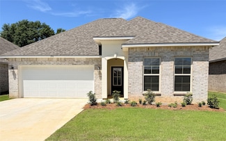 206 Skyhawk Ln, Shreveport, LA 71106