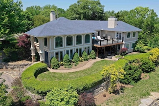 7680 Hilldale Rd S, Ozawkie, KS 66070