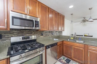 6890 Quebec Ct Unit 4, San Diego, CA 92139
