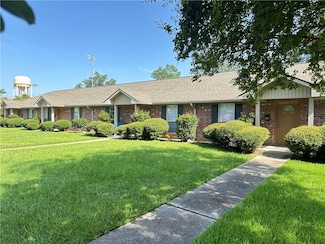404 E Beech St, Ponchatoula, LA 70454