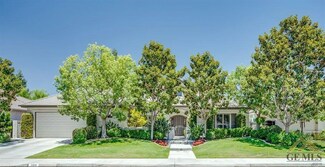 11210 Draper Ct, Bakersfield, CA 93311