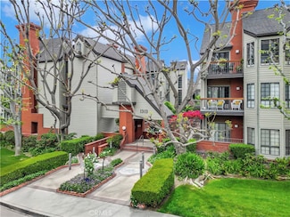 1313 Valley View Rd Unit 206, Glendale, CA 91202