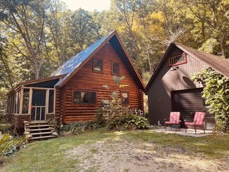 14726 Bear Creek Dr, Soldiers Grove, WI 54655