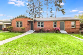 129 Memory Ln, Lafayette, LA 70506