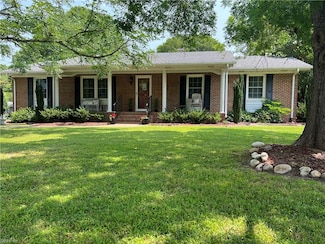 432 Crescent Dr, Franklin, VA 23851