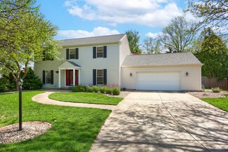 1712 Lakeside Dr, Champaign, IL 61821