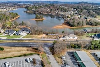 128 Kanutsu Ln S, Loudon, TN 37774