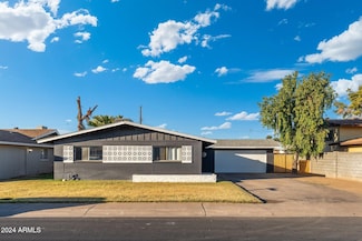 4518 W Rose Ln, Glendale, AZ 85301