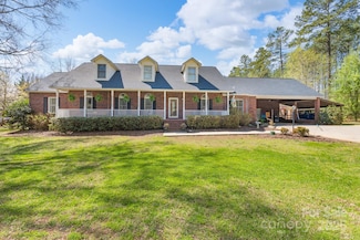 891 Silver Charm Ln, York, SC 29745