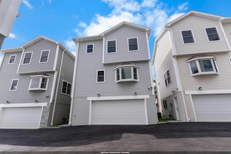 182 E 25th St, Paterson, NJ 07514