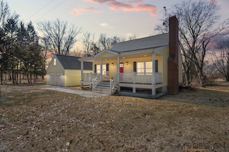 5282 Rich Rd, Clare, IL 60111