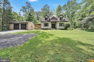 34 Zukas Ln, Ashland, PA 17921