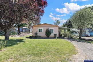 625 N 3rd St, Monroe, OR 97456