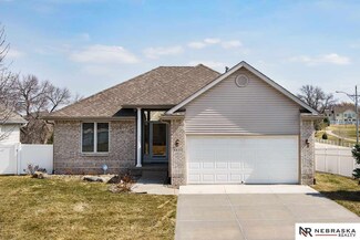 9833 S 175th Cir, Omaha, NE 68136