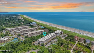 40 Folly Field Rd Unit B340, Hilton Head Island, SC 29928