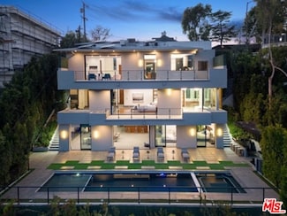 2358 Kimridge Rd, Beverly Hills, CA 90210