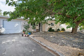 830 Shirley St NE, Albuquerque, NM 87123