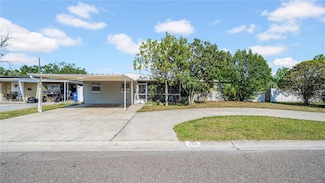 7515 17th Ln N, Saint Petersburg, FL 33702