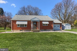 607 E Evergreen Rd, Lebanon, PA 17042
