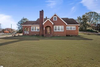 300 Pope Field Rd, Easley, SC 29642