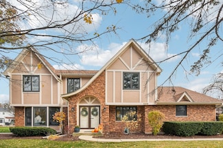 1006 Bankfield Ct, Naperville, IL 60540