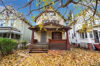 1857 Ontario Ave, Niagara Falls, NY 14305