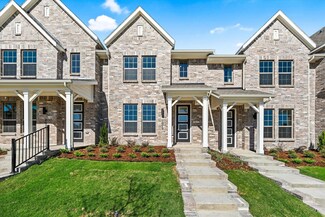 1069 Carnation Dr, Crowley, TX 76036