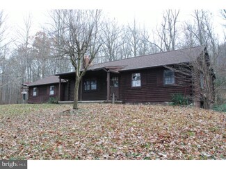 2257 Hay Creek Rd, Birdsboro, PA 19508