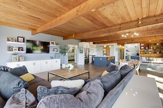 3558 Siembre St, Bonita, CA 91902