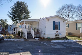 756 Nancy Ln, Lancaster, PA 17601