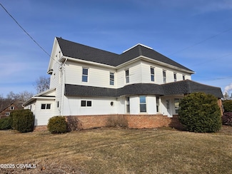 2617 W Front St, Berwick, PA 18603