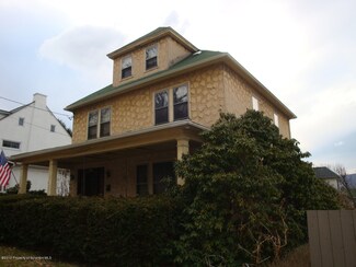 1537 Kingsbury Rd, Scranton, PA 18509