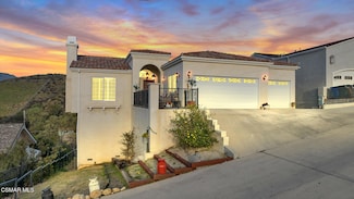 1308 Gonzales Rd, Simi Valley, CA 93063
