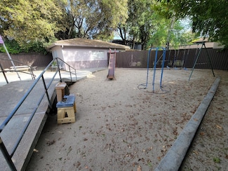 641 Coleman Ave, Menlo Park, CA 94025