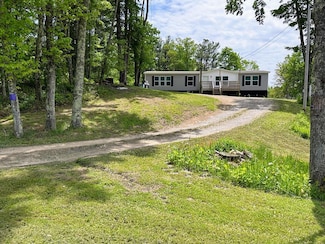 157 Prescott St, Shady Spring, WV 25918