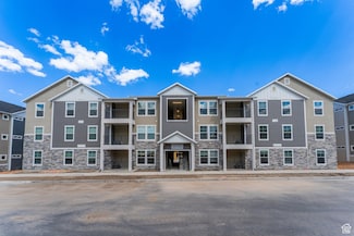 13714 S Hanley Ln Unit HH202, Riverton, UT 84065