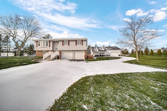 11764 White Oak Ave, Cedar Lake, IN 46303