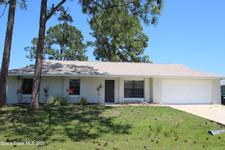 835 Cornelia Ave SE, Palm Bay, FL 32909