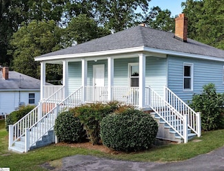 145 Margaret St, Easley, SC 29640