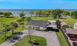 868 Briggs Blvd, Point, TX 75472
