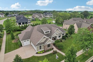 1650 Bellewood Dr, Waunakee, WI 53597