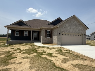 42 Hilltop St, Manchester, TN 37355