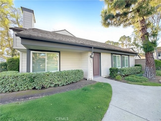 12546 Pinegrove Ln, Cerritos, CA 90703