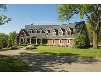 4245 Chippewa Ln, Maple Plain, MN 55359
